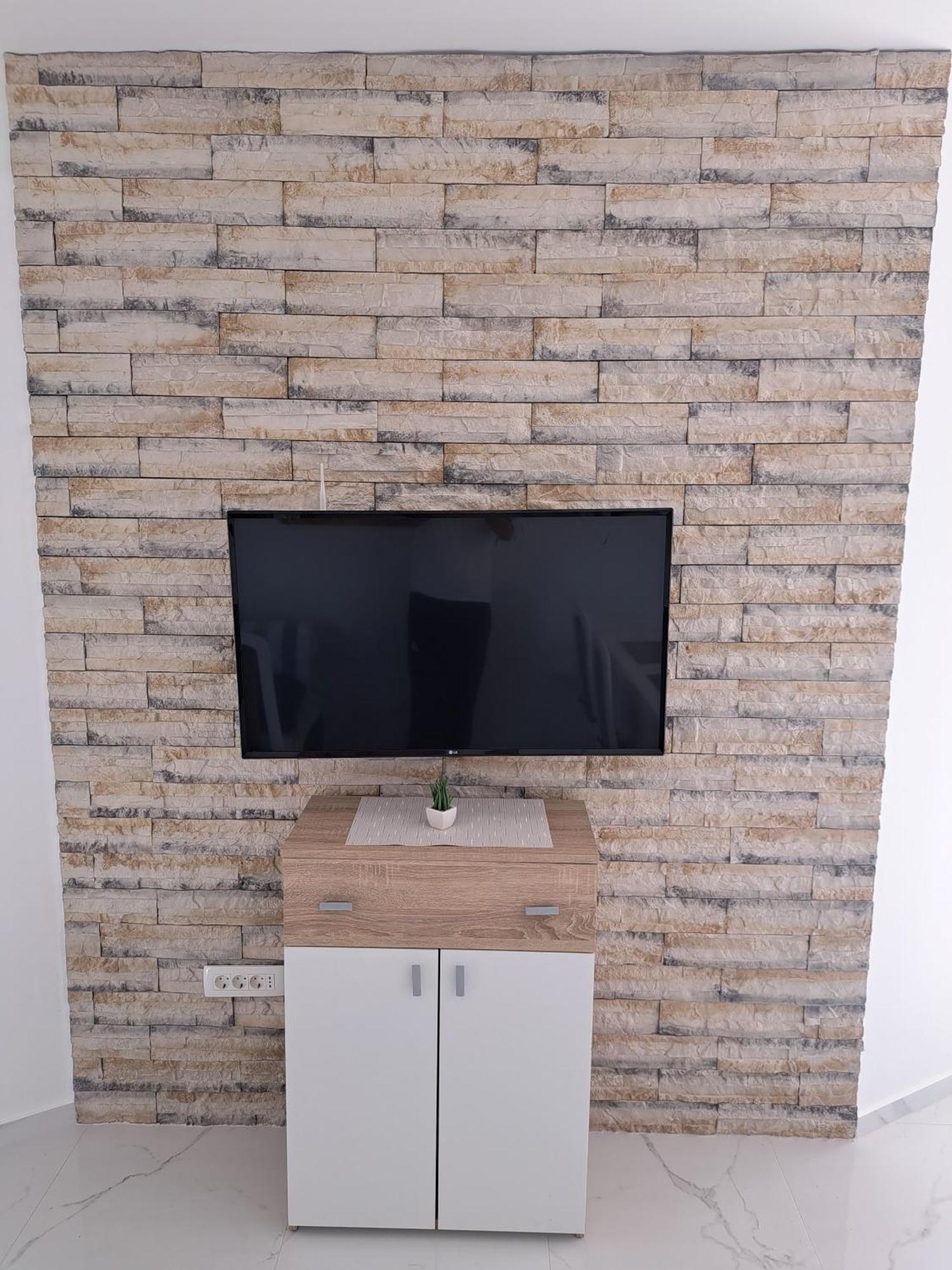 Apartmani Totic 马林斯卡 外观 照片