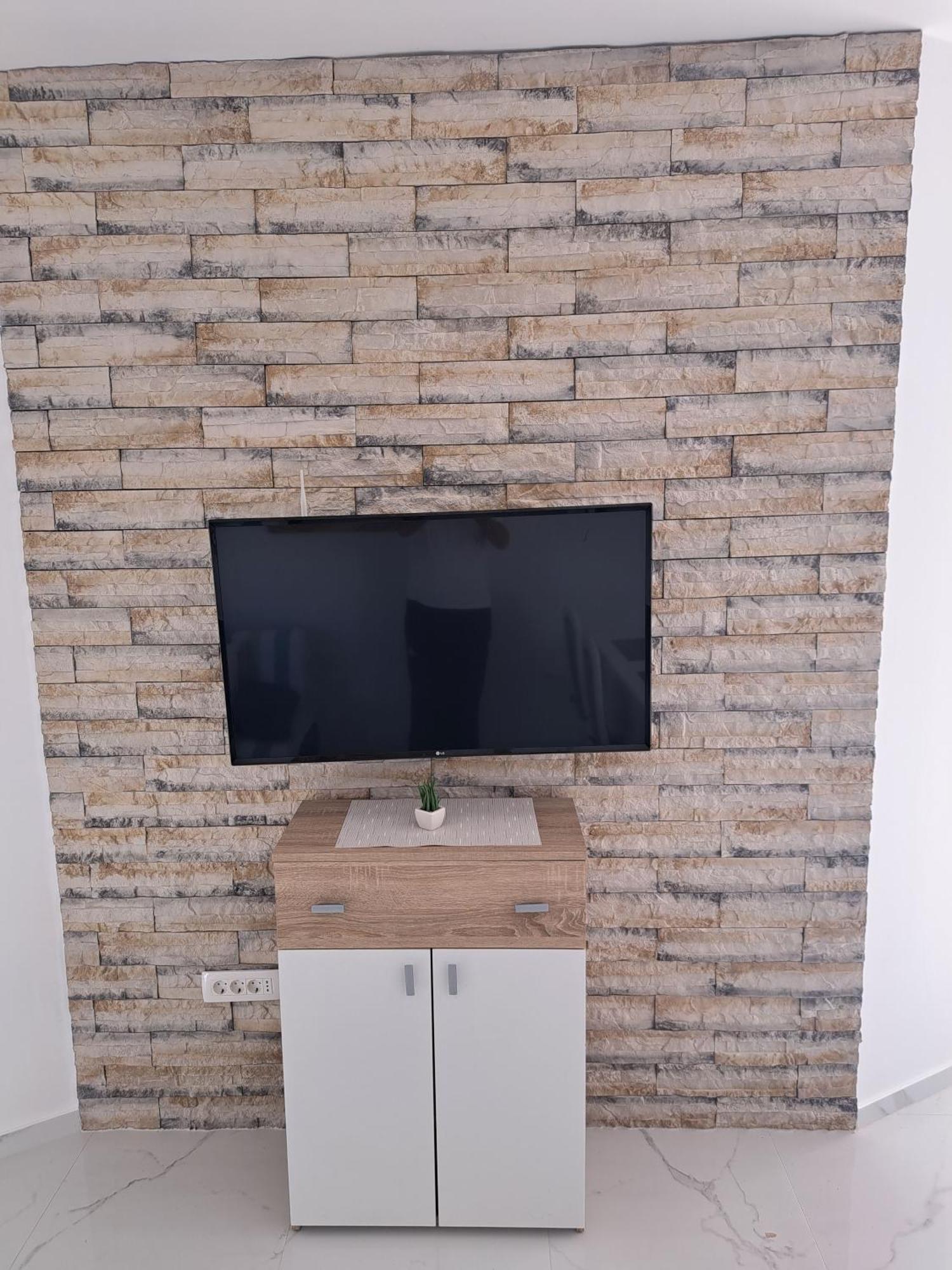 Apartmani Totic 马林斯卡 外观 照片